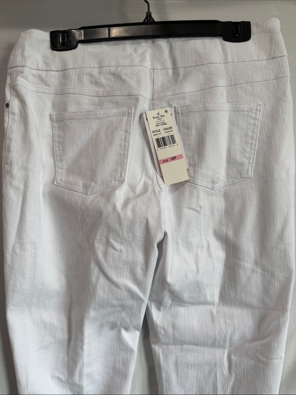 Ruby Rd. White Skinny Pants - Picture 5 of 9